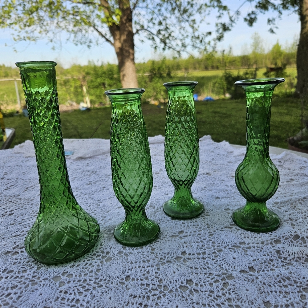 Diamond Pattern Vases